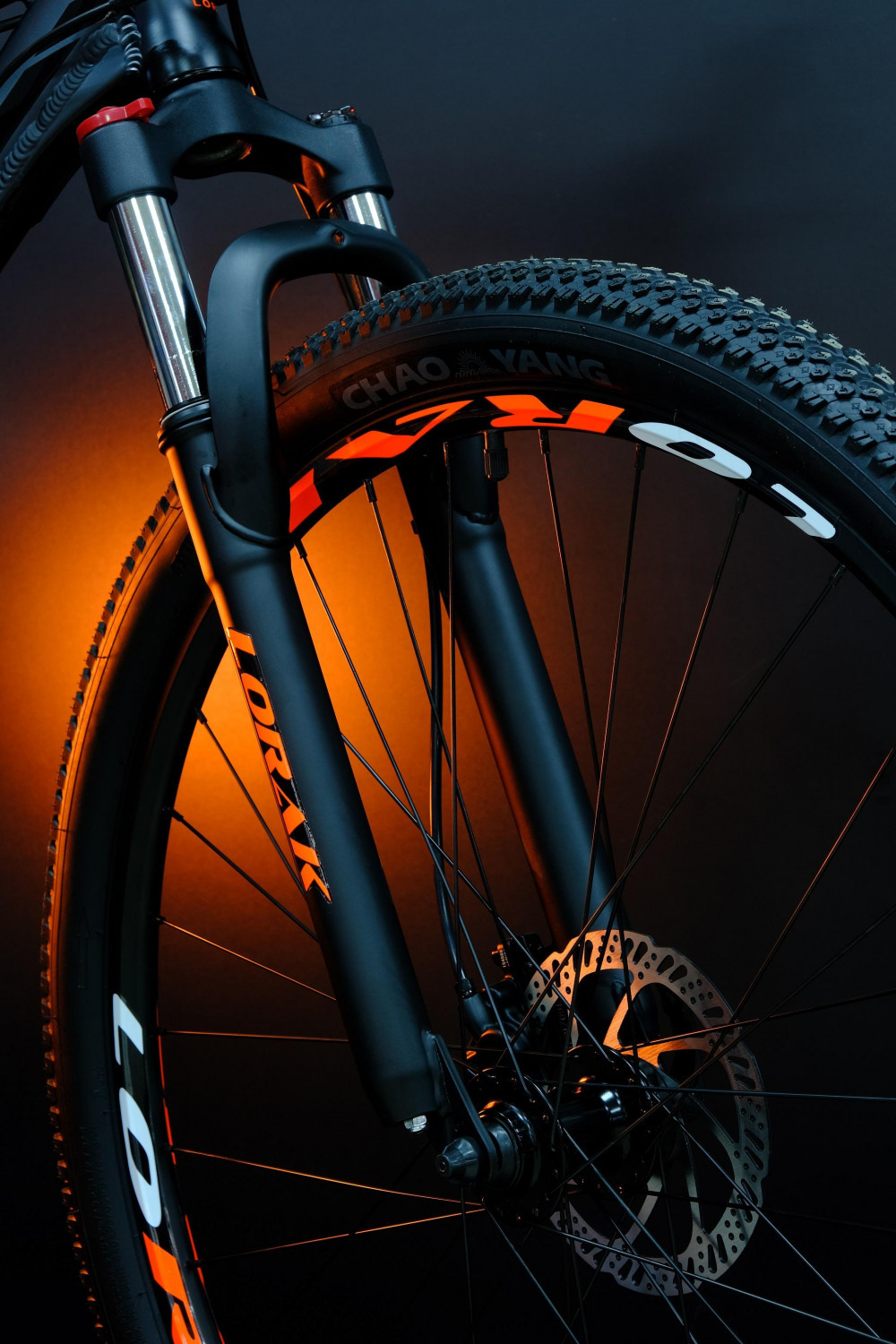 Lorak Sel 9150 Матовый Чёрный/Оранжевый 17р (на рост 155-173)