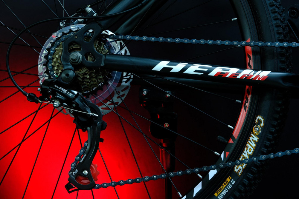 Heam Alpha 200 Матовый Чёрный/Красный рама 17 (на рост 155-173)