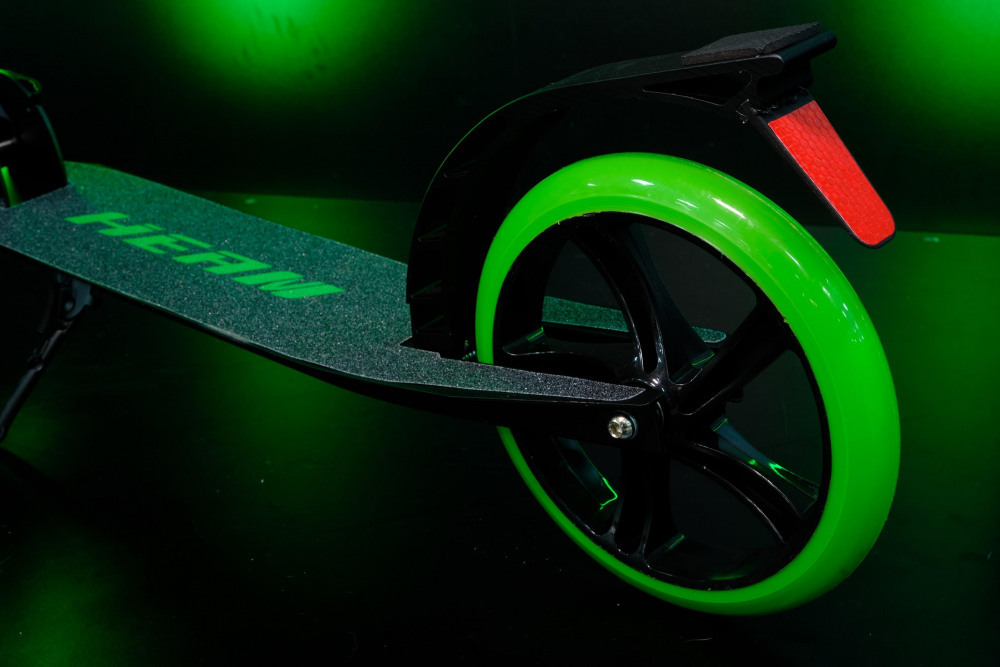 Самокат Heam ST320, колеса 200мм, код 77320