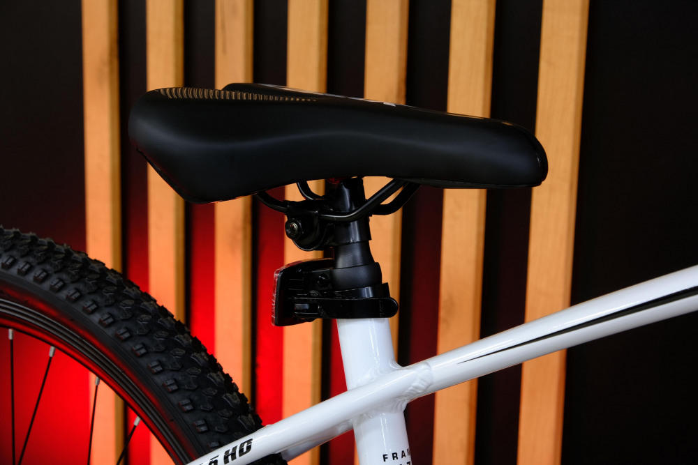 LORAK Safe 27,5 HD Белый/Серый рама 19 (на рост 171-182)